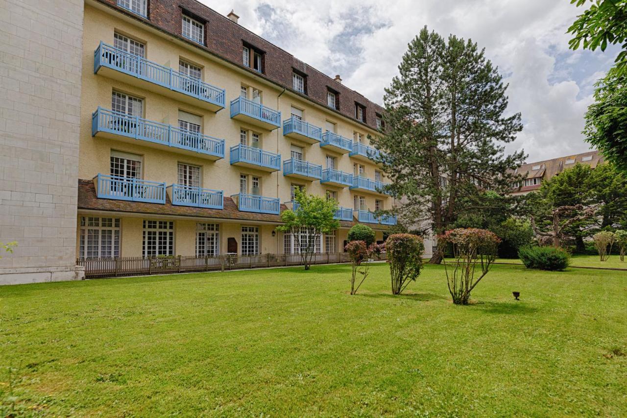 Goelia Residence Le Castel Normand Deauville Exterior photo